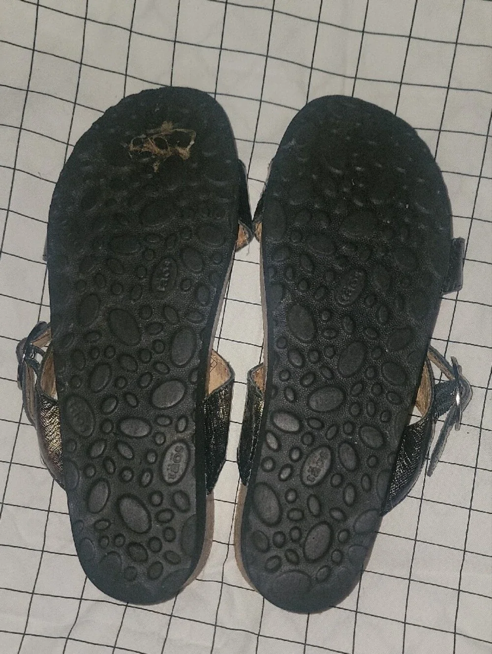 Taos Footwear Metallic Black Strappy Slide Sandals